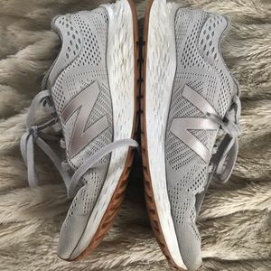 New balance tennis shoes 👟